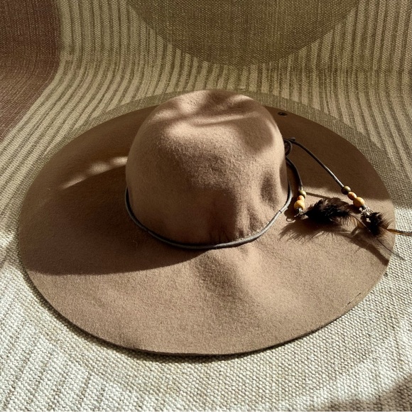 Scala Peter Grimm True Character 100% Wool Floppy Hat - Picture 2 of 8